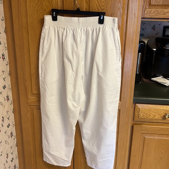 Women’s Cherokee white uniform pants size 2XL - Picture 2 of 4